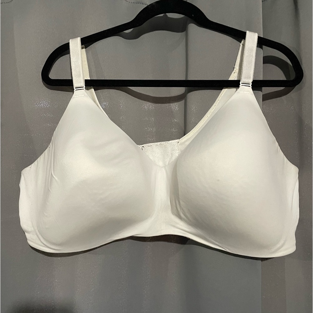 Torrid wire free, lightly lined bra 48DDD